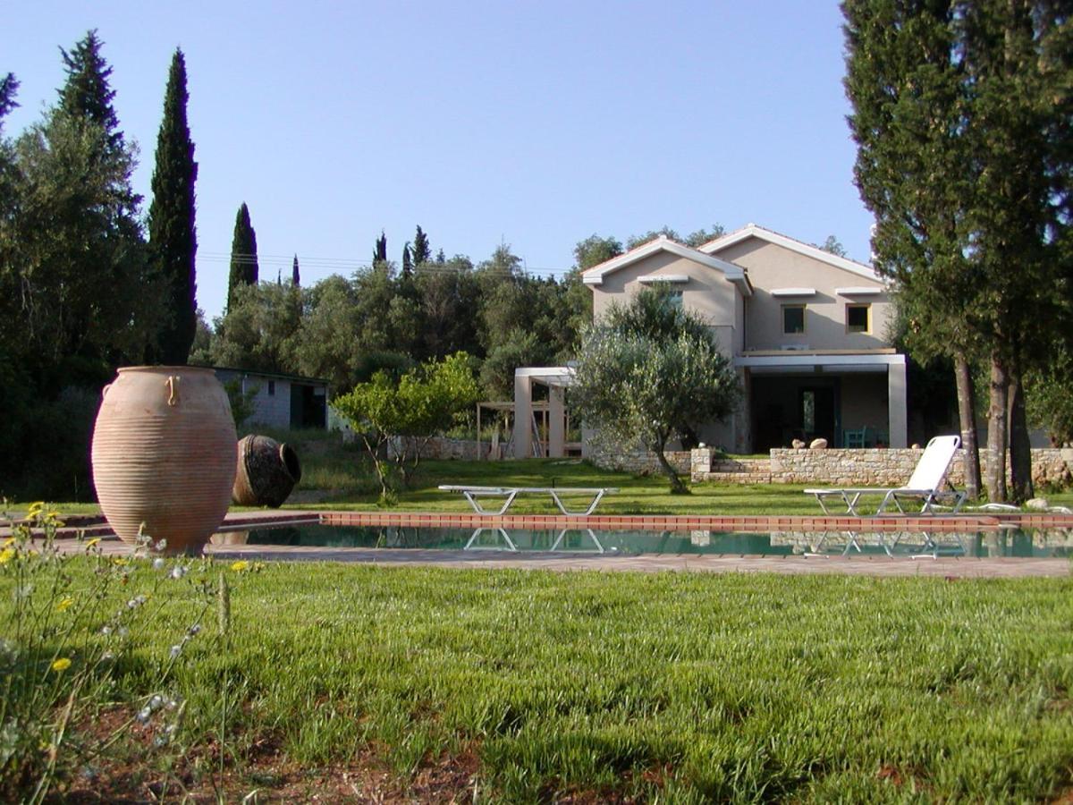 Villa Lithia Áno Korakiána Buitenkant foto