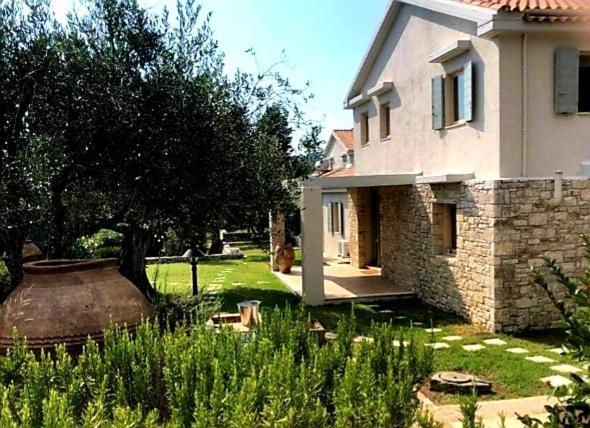 Villa Lithia Áno Korakiána Buitenkant foto