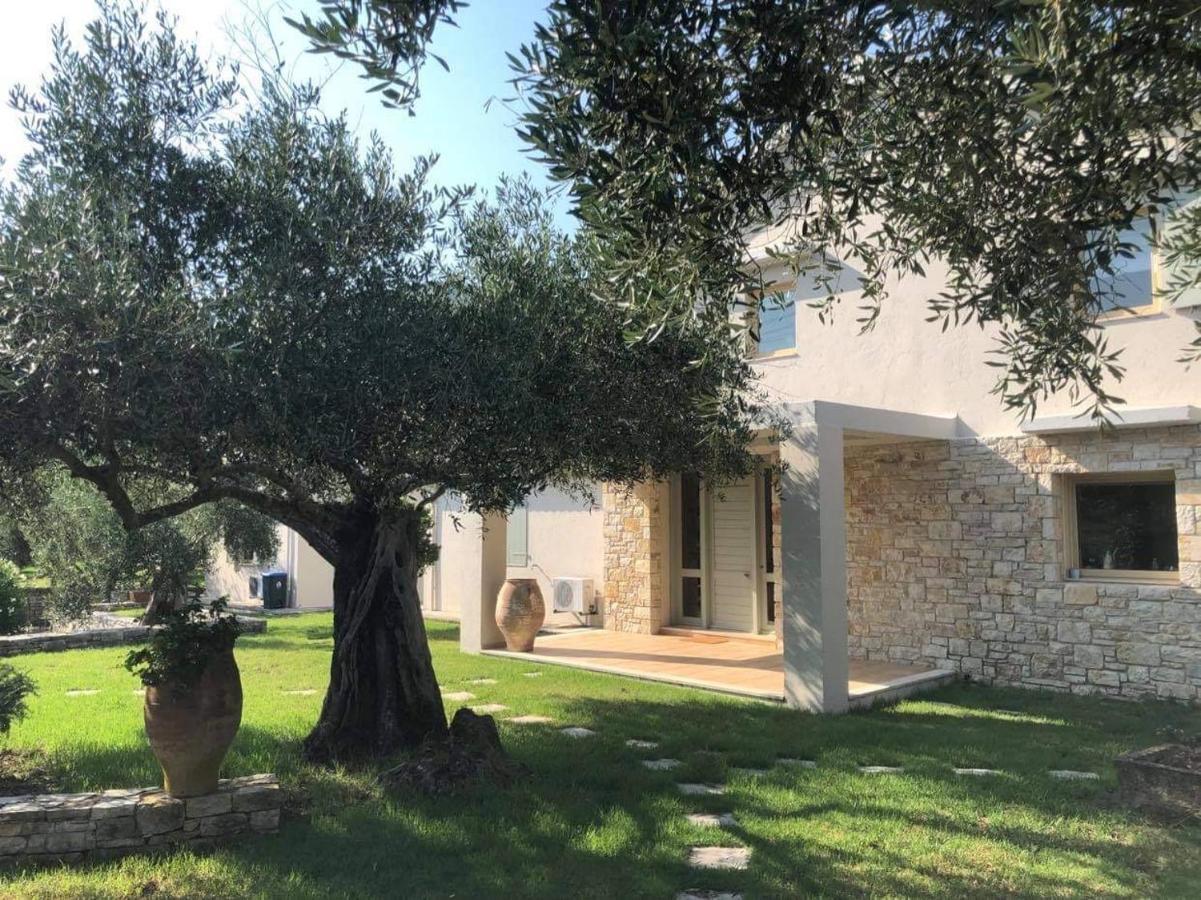 Villa Lithia Áno Korakiána Buitenkant foto